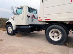 2000 IHC Model 9400 4 x 2 Conventional Cab Single Axle Truck Tractor, VIN #1HSSDAAN8YH243539, DT 466