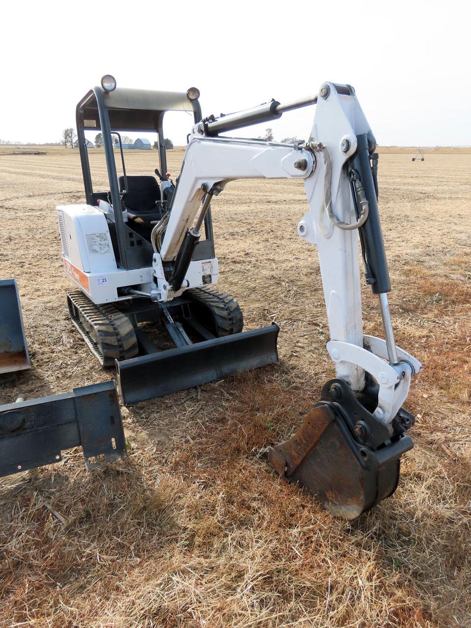 2000 Melroe I-R Bobcat Model 325 Hydraulic Mini Excavator, SN #514017248, Kubota 4-Cylinder Diesel E