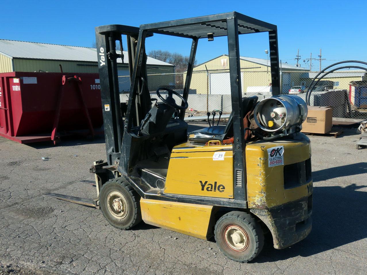 Yale Model GLP030 LP Gas Forklift, SN# A810N04234V, LP Gas Engine, Hydrostat Transmission, ROPS, 189