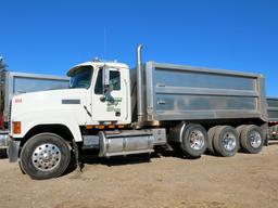 2010 Mack Model CHU613 Pinnacle Triple Axle Dump Truck, VIN #1M2AN07C8AM006804, MP8 Turbo Diesel Eng