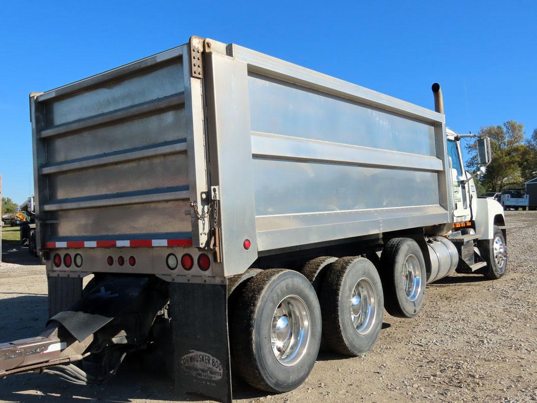 2010 Mack Model CHU613 Pinnacle Triple Axle Dump Truck, VIN #1M2AN07C8AM006804, MP8 Turbo Diesel Eng