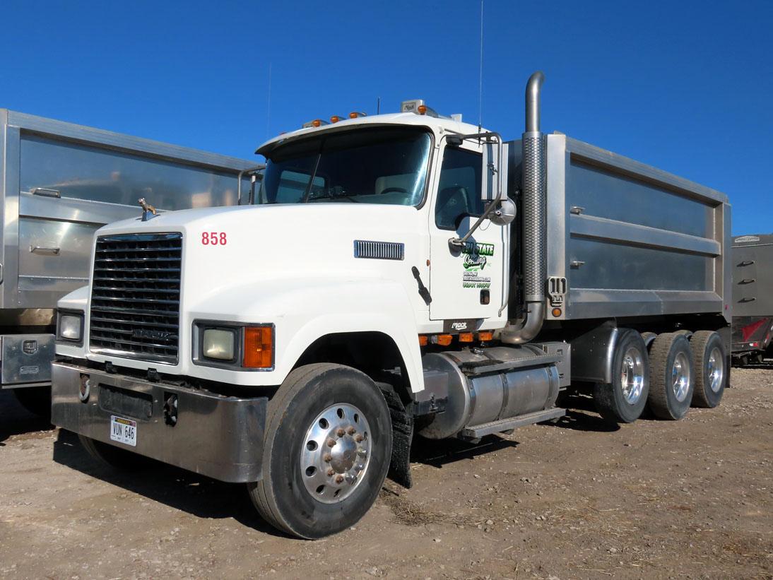 2010 Mack Model CHU613 Pinnacle Triple Axle Dump Truck, VIN #1M2AN07C8AM006804, MP8 Turbo Diesel Eng