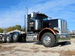 2019 Peterbilt Model 389 Conventional Triple Axle Day Cab Truck Glider Kit, VIN #1NPXGGGG50D672868,