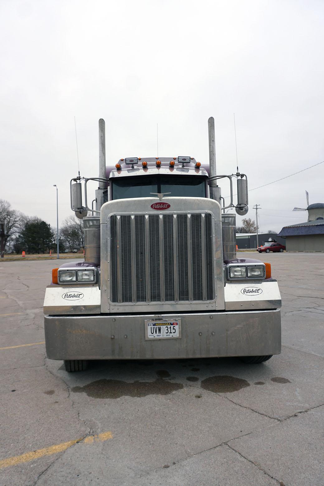 2006 Peterbilt Model 379 Extended Hood Conventional Truck Tractor, VIN #1XP-5DB9X-5-6D890856, Caterp