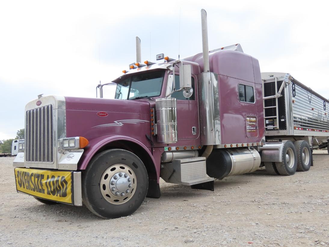 2006 Peterbilt Model 379 Extended Hood Conventional Truck Tractor, VIN #1XP-5DB9X-5-6D890856, Caterp