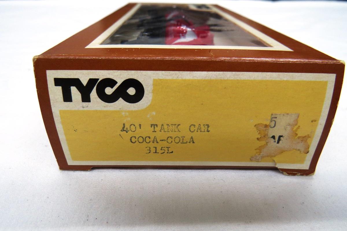 Tyco HO Scale 40' Coca Cola Tanker Car, #315L in Original Box.