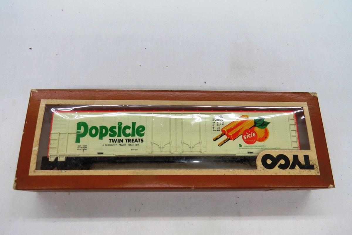 Tyco HO Scale Popsicle Reefer Car 62', #360F in Original Box.