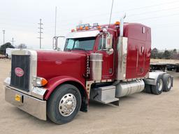 2005 Peterbilt Model 379 Extended Hood Conventional Tandem Axle Truck Tract