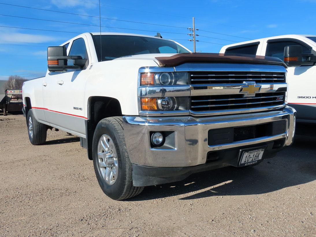 2015 Chevrolet Model K-3500 Heavy Duty Silverado LT Crew Cab Diesel 4x4 Pic