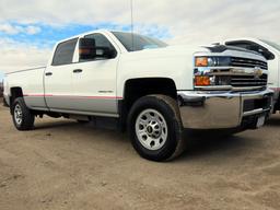 2015 Chevrolet Model K3500 Heavy Duty Silverado Crew Cab 4x4 Diesel Pickup,