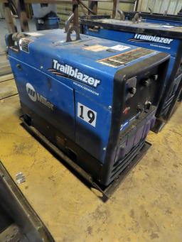 Miller Trailblazer 325EFI Portable Welder/Generator, SN#MH200484R, Kohler G