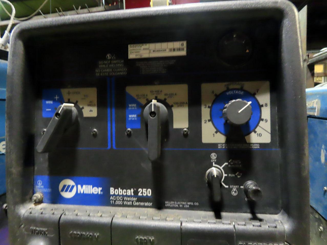 Miller Bobcat Model 250 Portable Welder/Generator, AC/DC Welder & 11,000 Wa