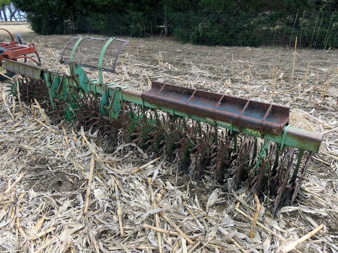 John Deere Model 400 Rotary Hoe, 3-Point, 15’ Width, Clod Guard.