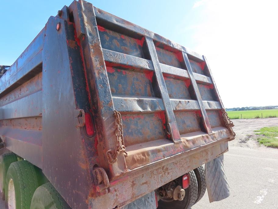 1997 Ford L-8000 Triple Axle Conventional Dump Truck, IFDYU82E6VVA28146, Cummins Turbo Diesel Engine