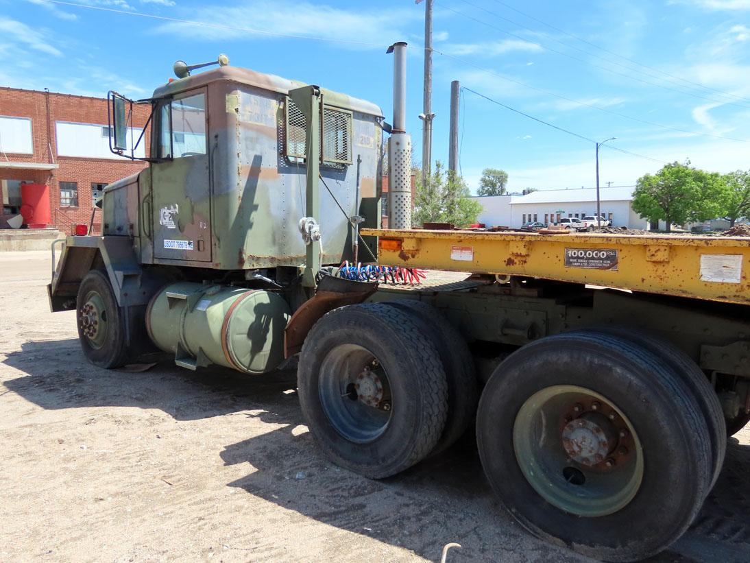 1983 AM General Model M-915-A1 Tandem Axle Conventional Day Cab Truck Tractor, VIN #1UTXH6681DS00013