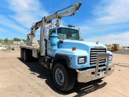 1994 Mack Model RD690S Tandem Axle Conventional Crane Truck, VIN #1M2P264Y4RM015016, Mack Model EM7-