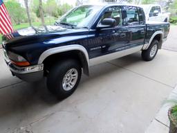 2001 Dodge Dakota SLT Quad Cab 4x4 Pickup, VIN# 1B7GG2AN31S146298, 4.9L V-8 Gas Engine, Automatic Tr