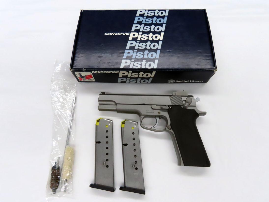 Smith & Wesson Model 1006 Semi-Auto Pistol, SN #TES9823, 10mm Caliber, (2) 9-Shot Magazines, Origina