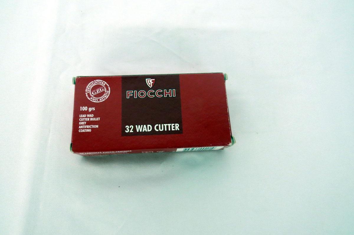 (1) Box of Fiocchi 32 Wadcutter Handgun Ammo.