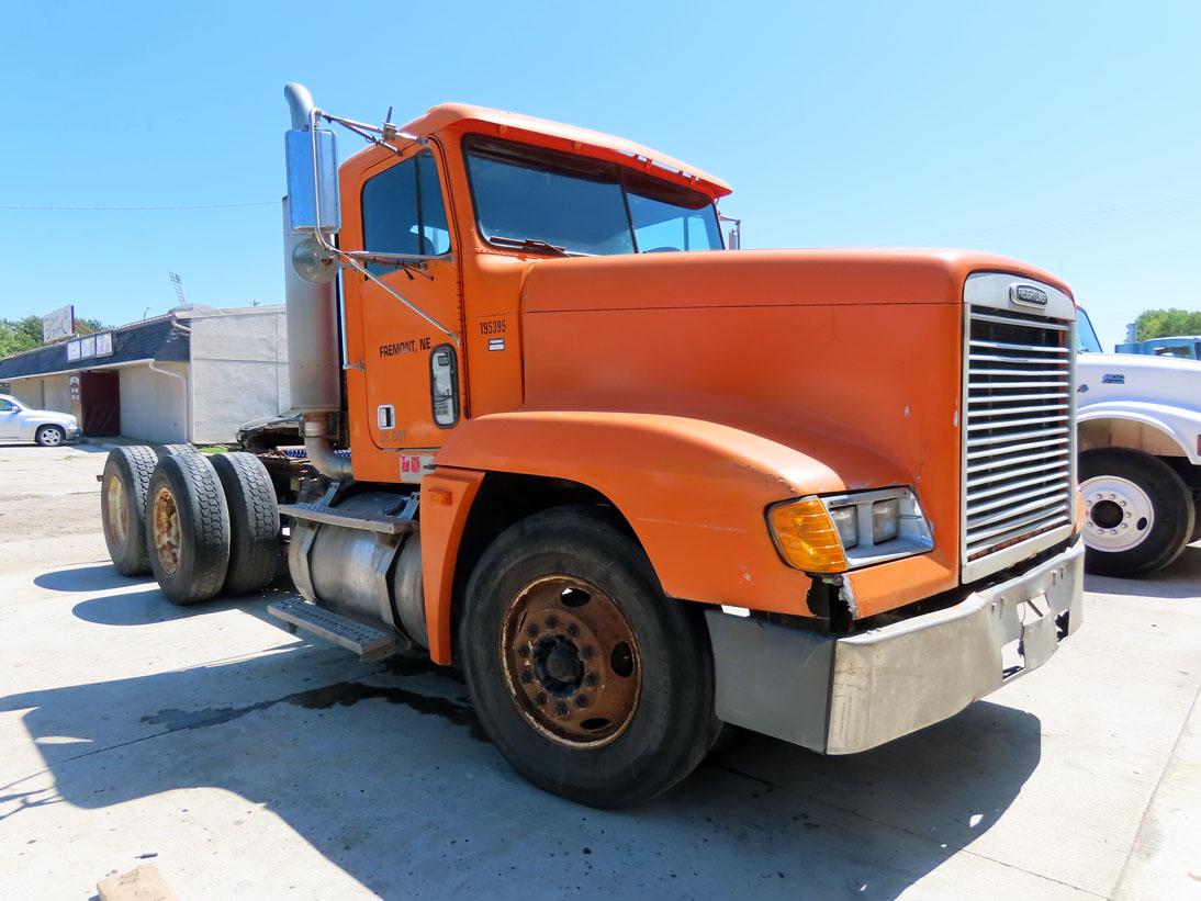 1997 Freightliner Model FLD120 Conventional Day Cab Truck Tractor, VIN# 1FUYDZYB4VH858395, Detroit S