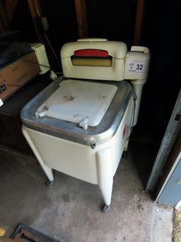 Antique Maytag Clothes Washer.