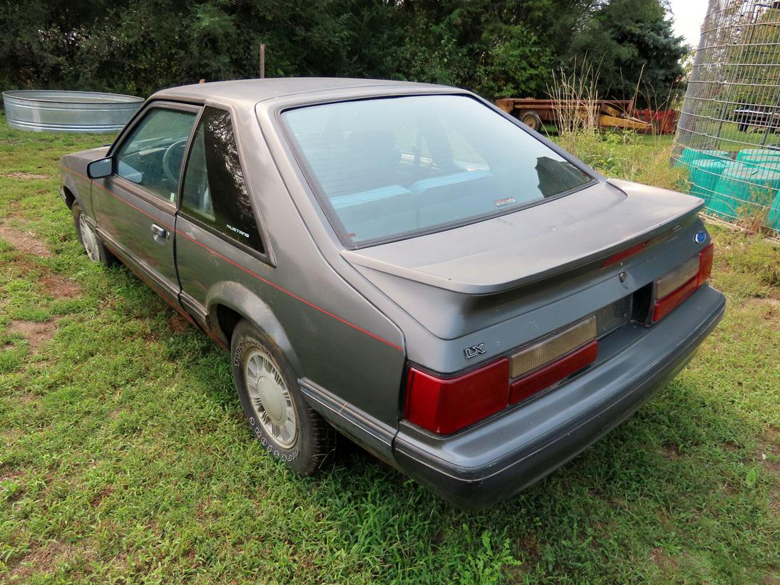 1989 Ford Mustang LX 2-Door Hatchback, 2.3 Liter Gas Engine, Automatic Transmission, Cloth Interior,