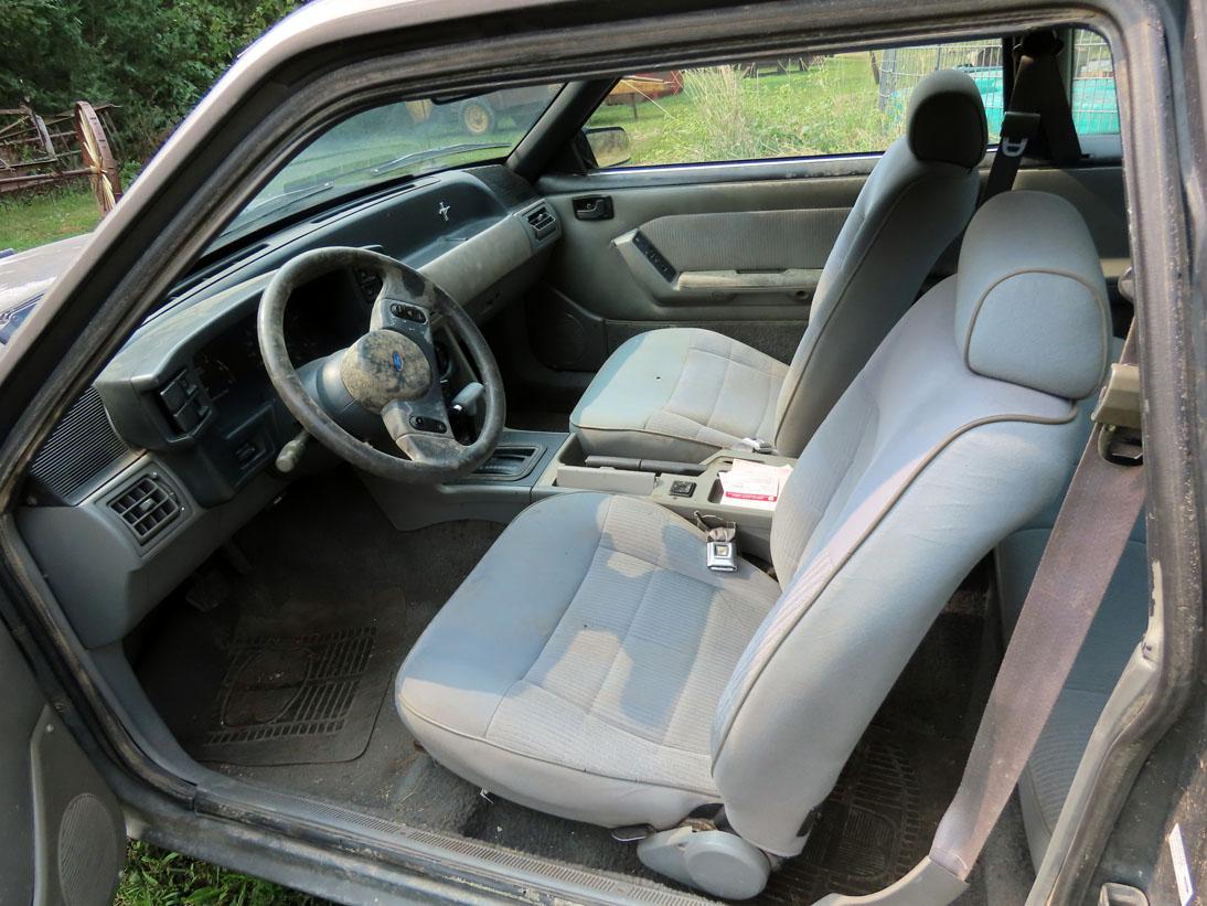 1989 Ford Mustang LX 2-Door Hatchback, 2.3 Liter Gas Engine, Automatic Transmission, Cloth Interior,