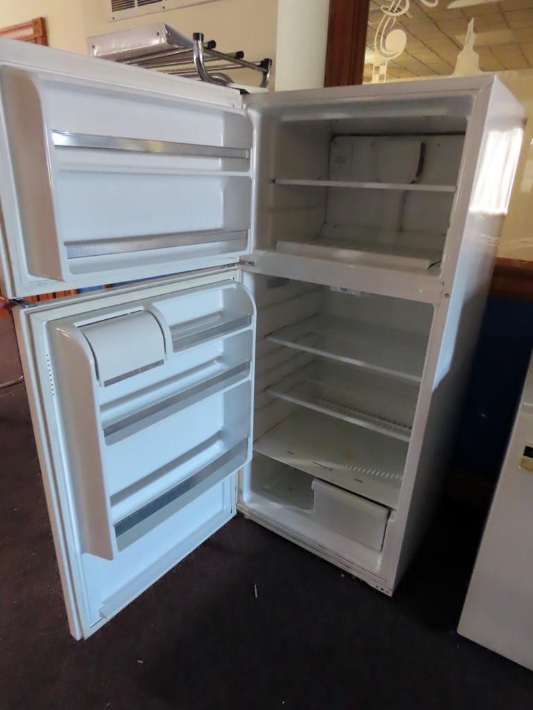 Kenmore Cross-Top Refrigerator/Freezer & GE Apartment Refrigerator.
