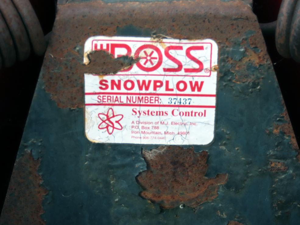 Boss 8'2" "Power-V" Front Mount V-Plow Snow Plow, SN# 37437, Hydraulic Lift & V-Angle, Light Kit