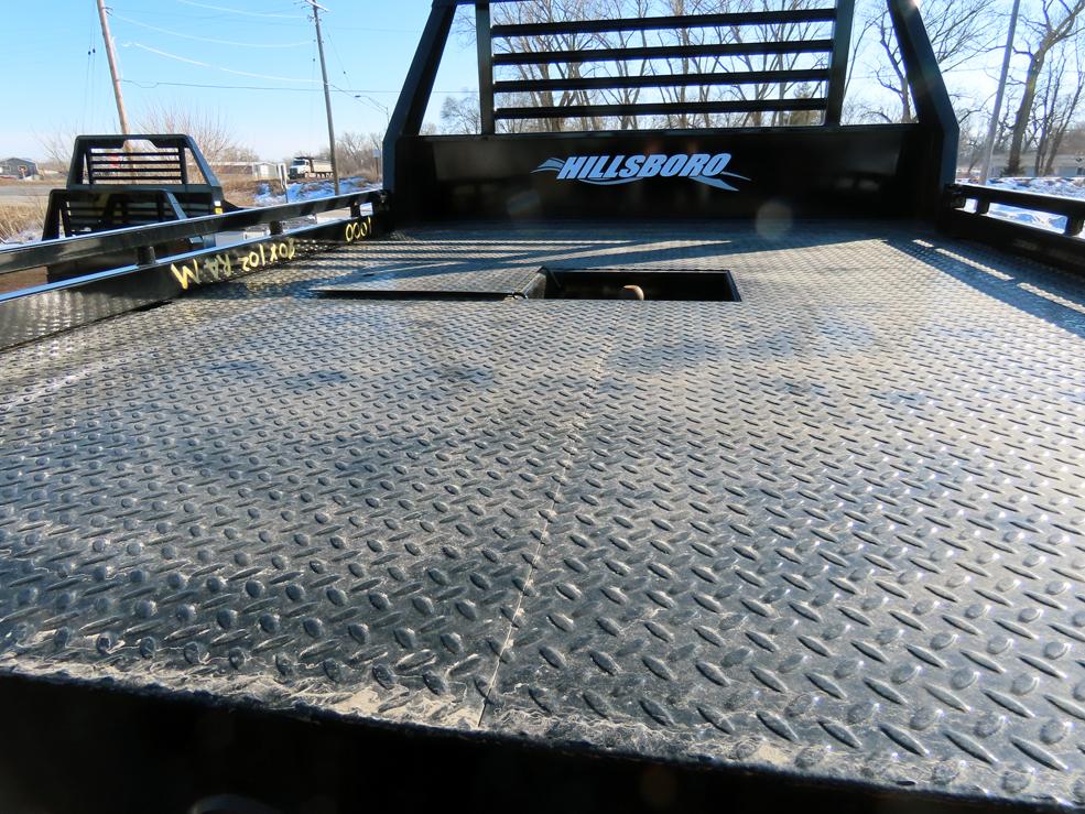 Hillsboro 1000 Series Hybrid Truck Bed, Steel Bed with Lower Aluminum Tool Boxes, 80" x 102" (fo