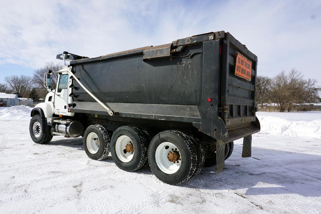 2007 Mack Model CV713 "Granite" Triple Axle Conventional Dump Truck, VIN# 1M2AG11C77M044848, Mac