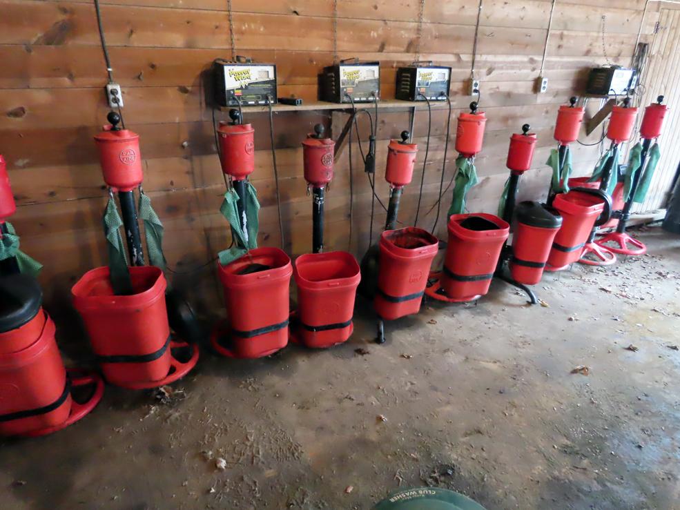 (15) Master Par-Aide Ball Wash Stands with Trash Bins (15 x $)