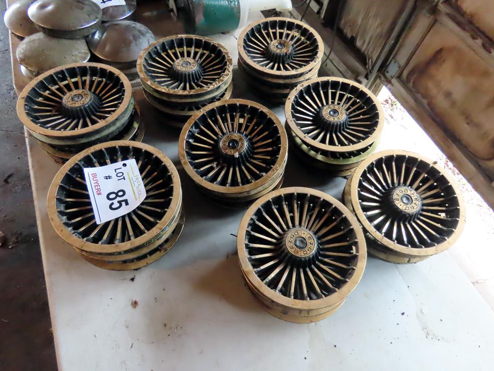 Gold Trimmed EZ-Go Hub Caps (8 Groups of 4)