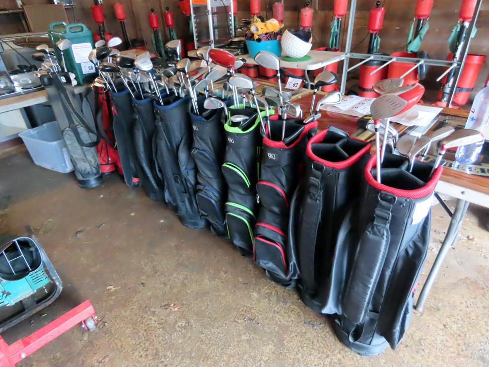 Sets of Rental Golf Clubs (All 1 $)