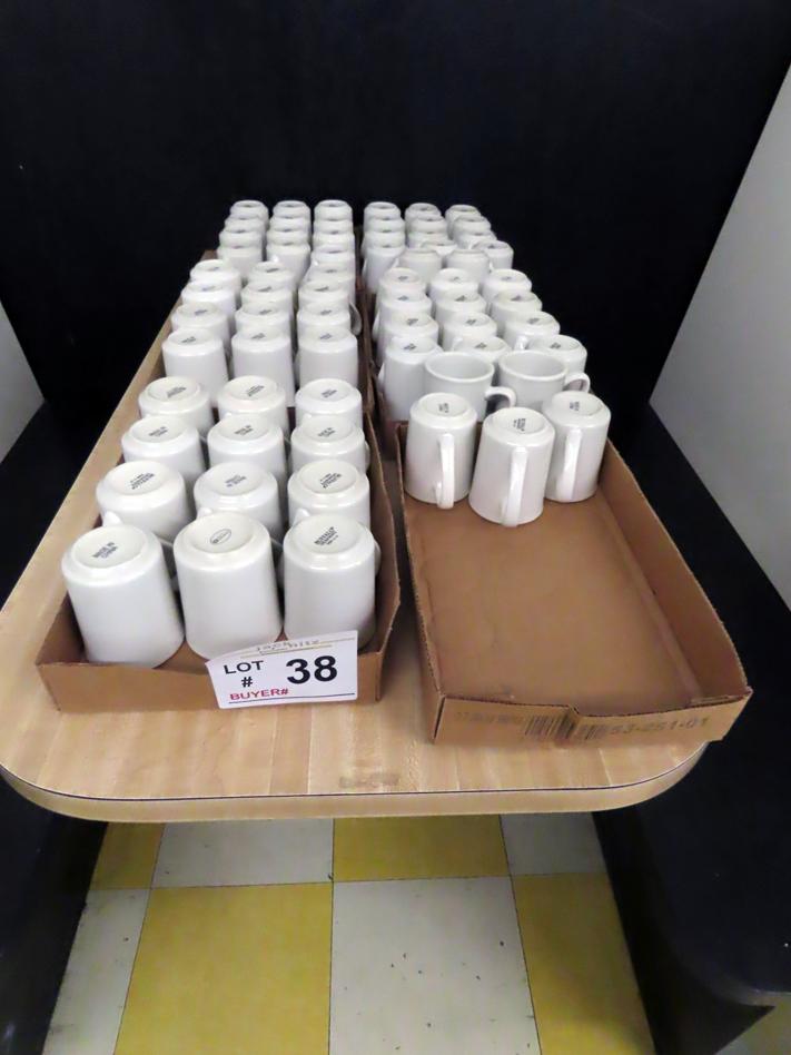 (67) Buffalo Heavy Duty Coffee Cups (Cream White).