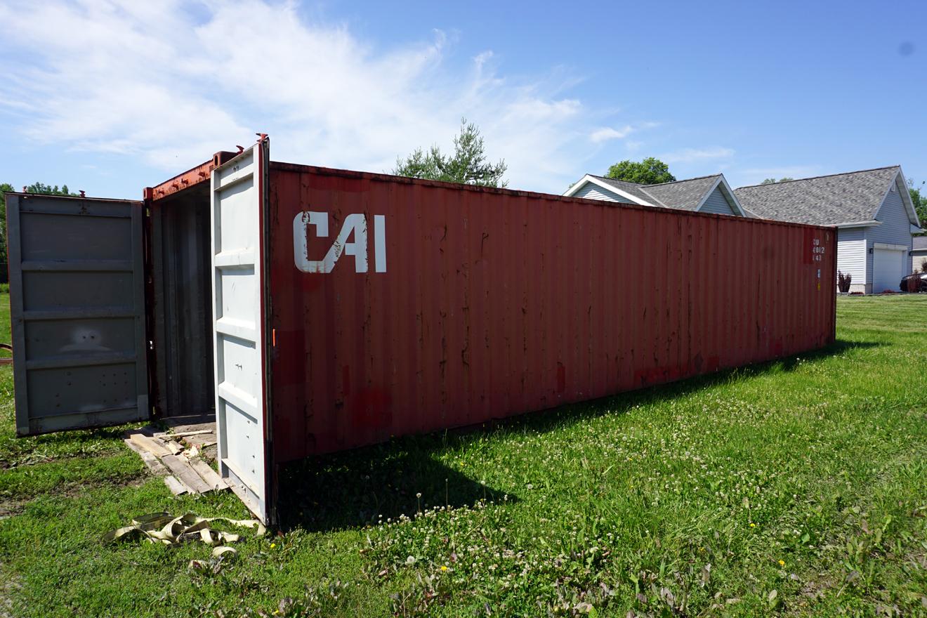 40' Shipping Container