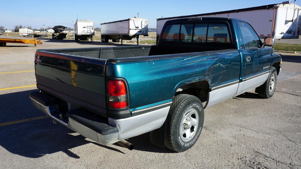 1996 Dodge Ram SLT 2WD Pickup