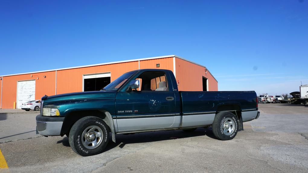 1996 Dodge Ram SLT 2WD Pickup