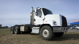 2016 Freightliner 108SD Tandem Axle Hook Truck