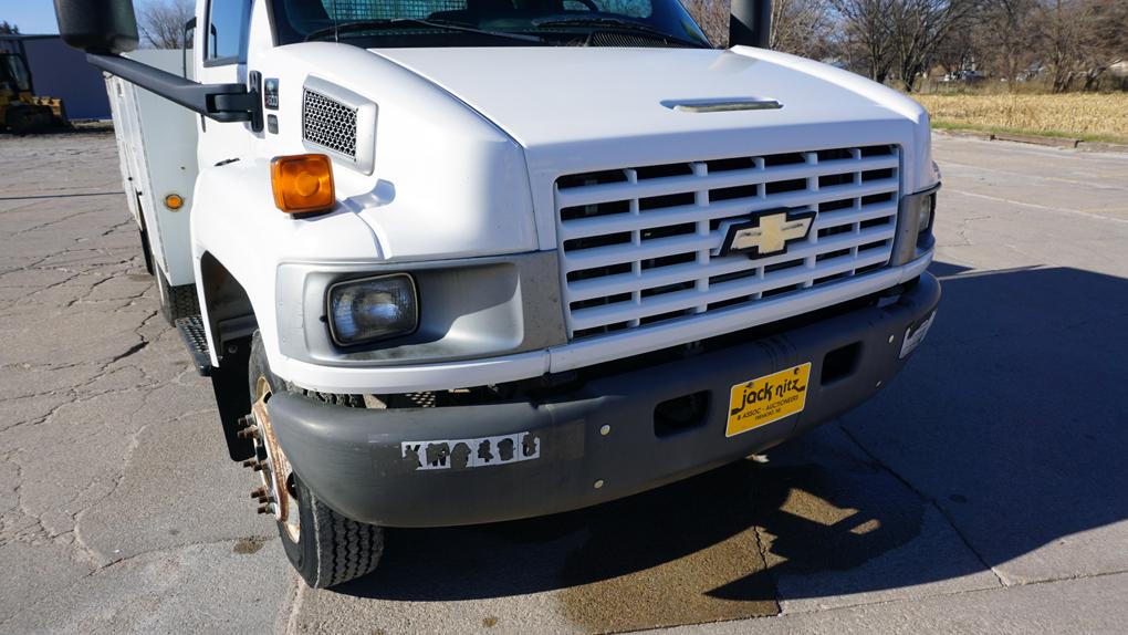 2004 Chevrolet C4500 Dually Service Truck