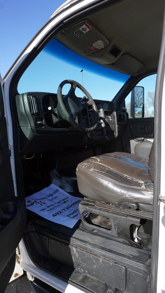 2004 Chevrolet C4500 Dually Service Truck