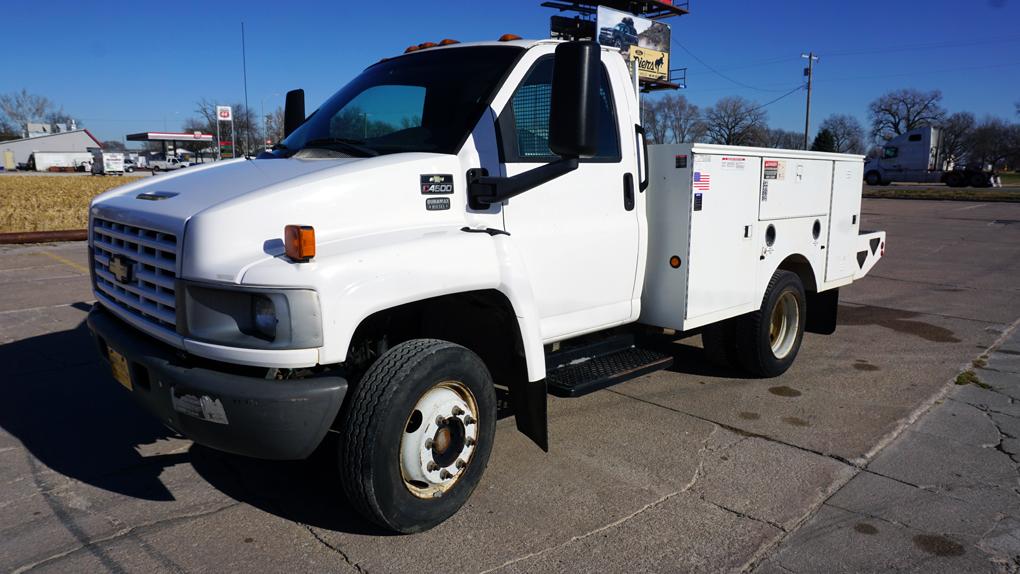 2004 Chevrolet C4500 Dually Service Truck