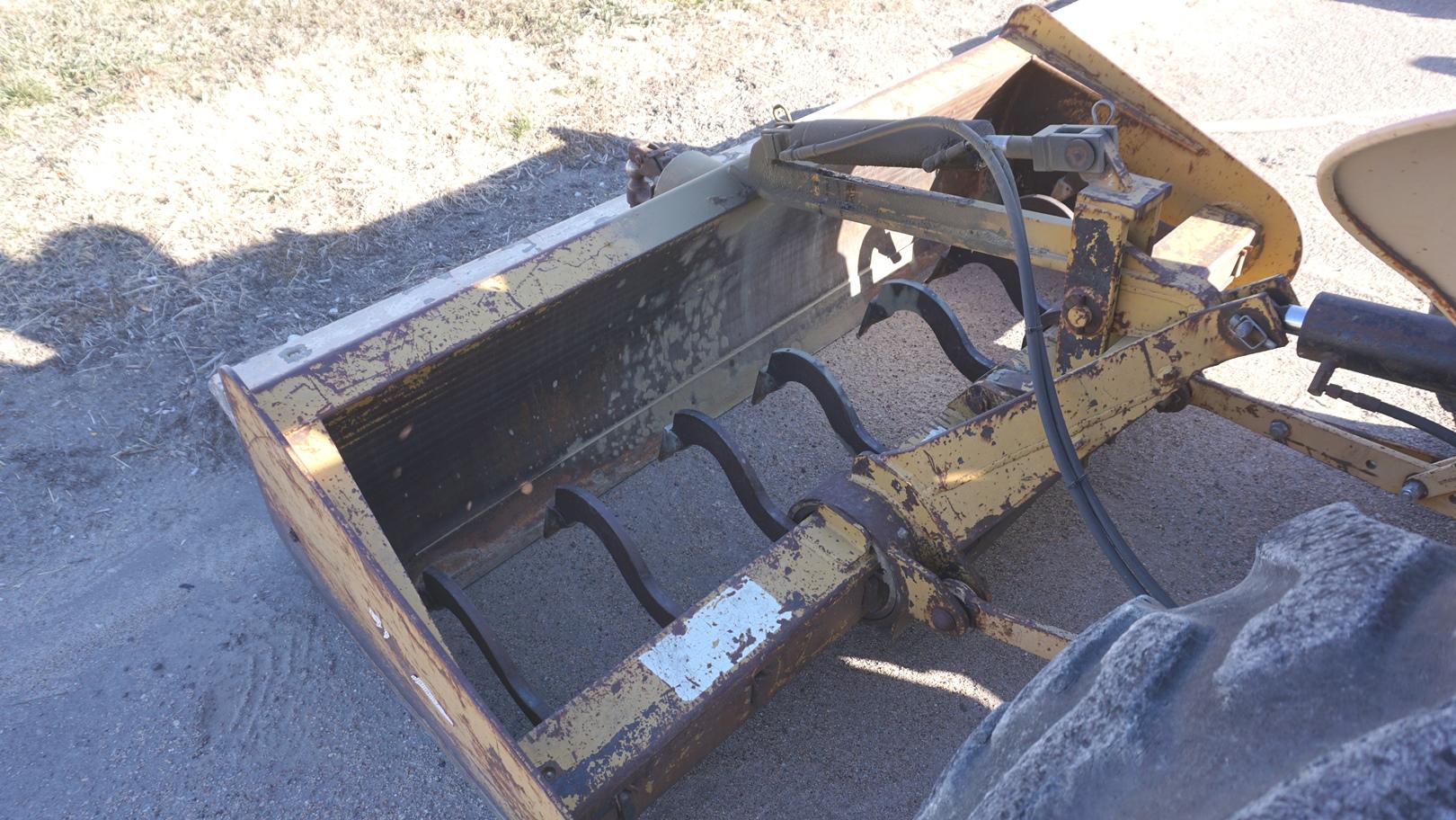 1985 Massey Ferguson 30E Grading Tractor