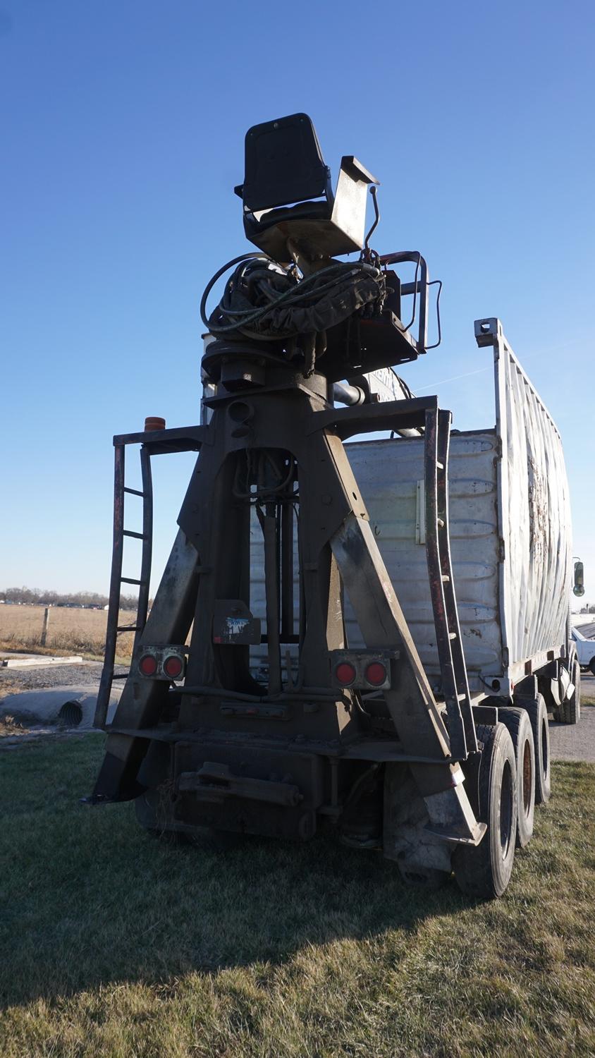 1992 Marmon HD Log/Storm Debris Truck