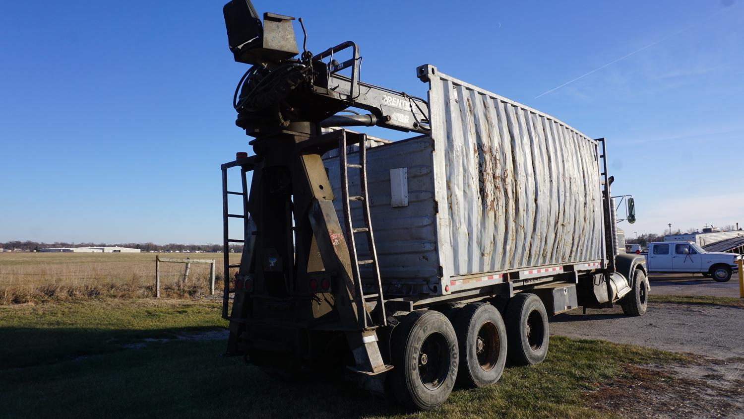 1992 Marmon HD Log/Storm Debris Truck