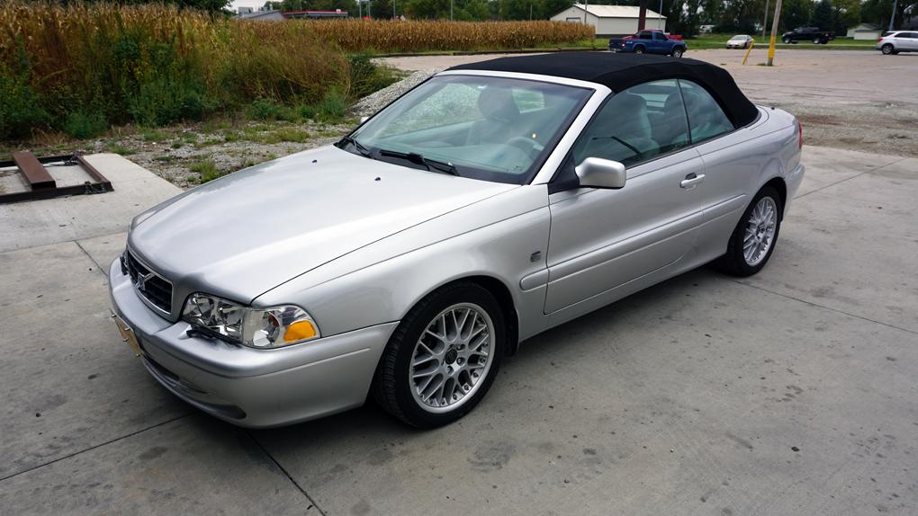 2004 Volvo C70 Convertible