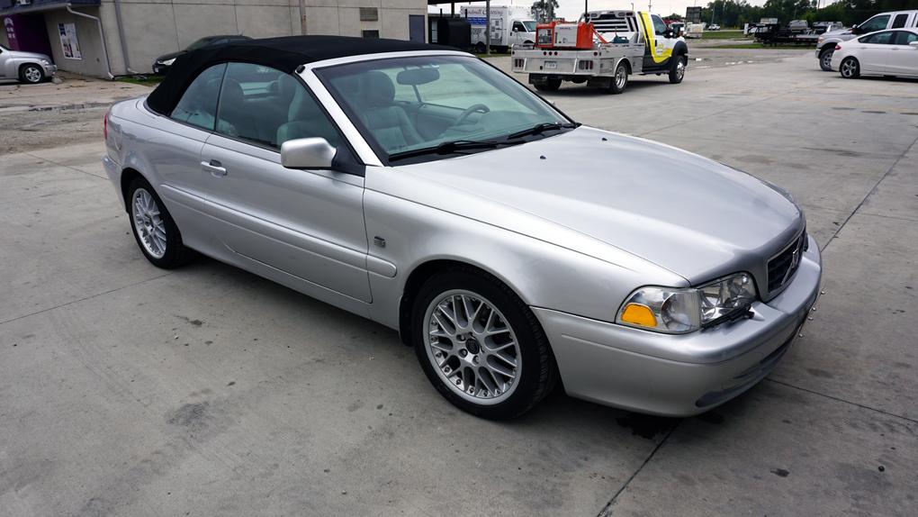 2004 Volvo C70 Convertible