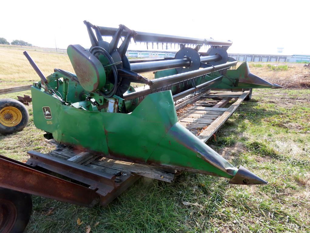 John Deere 915 Grain Platform