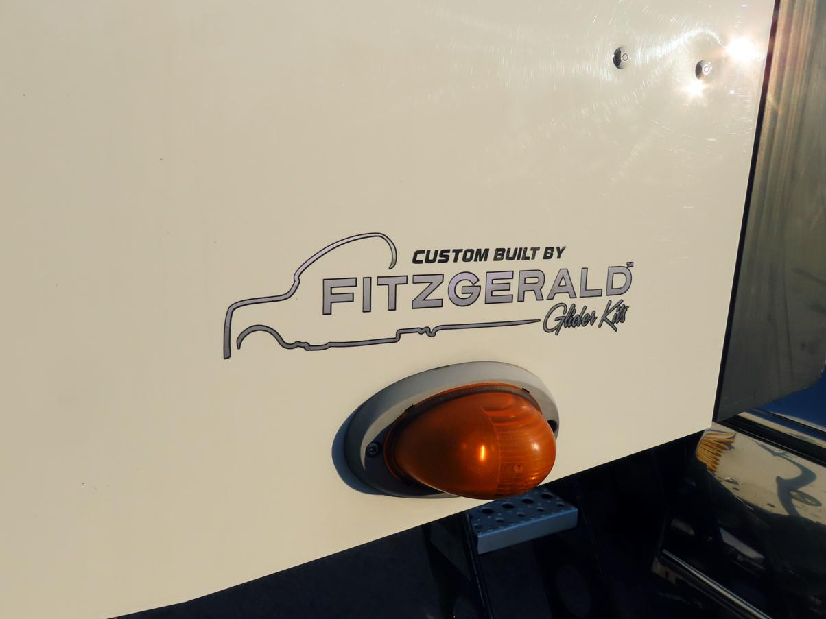 2016 Freightliner Tandem Axle Columbia