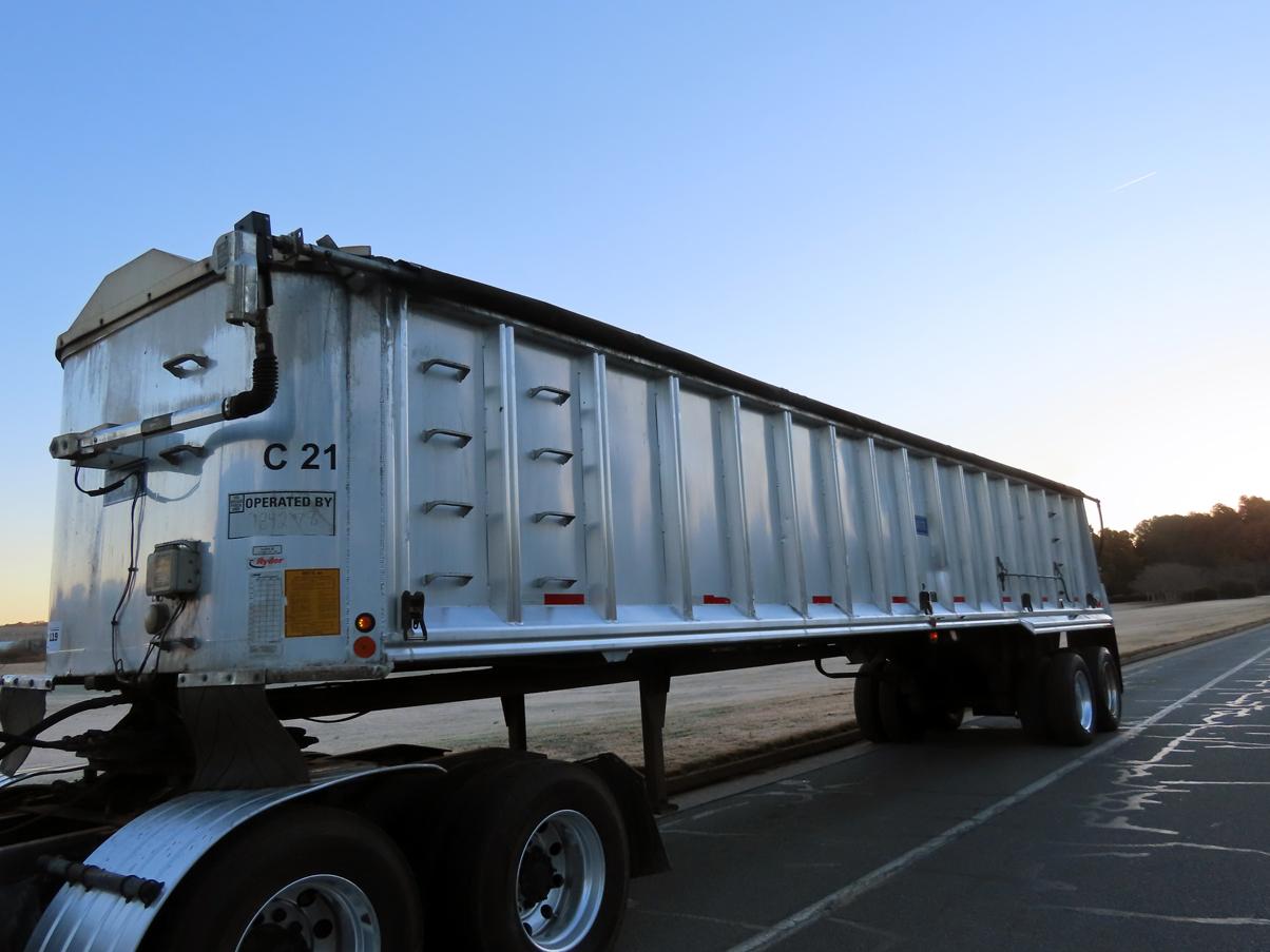 2015 Mate End Dump Trailer